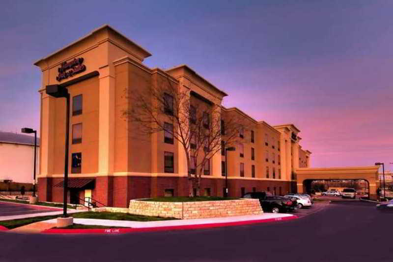 Hampton And Airport 3* San Antonio